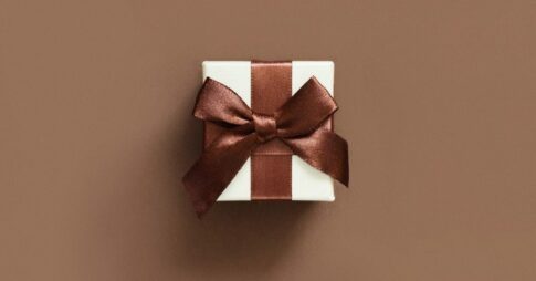今年のバレンタインは福利厚生費で従業員に感謝のチョコを